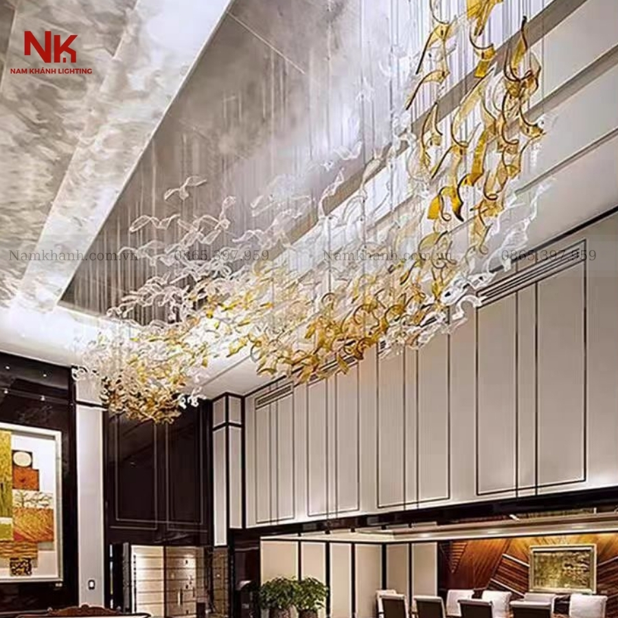 Đèn Chùm Thông Tầng SkyFlow