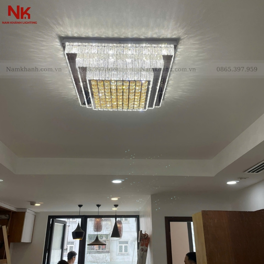 Đèn Ốp Trần Pha Lê Vuông 3 Tầng