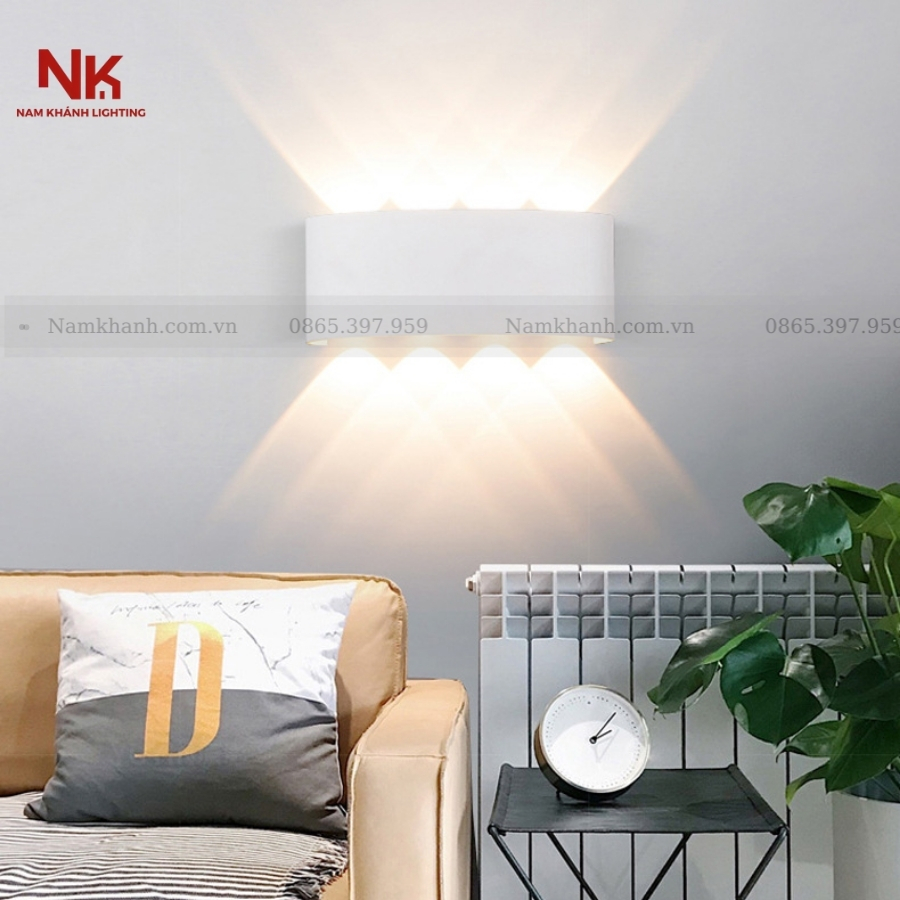 Đèn Hắt Tường 8 Tia